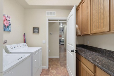Discover this stunning 3-bedroom, 3-bathroom pool home perfectly - photo 39