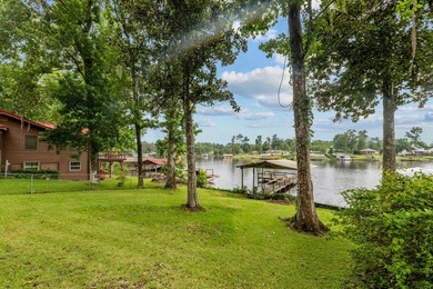 Completely Remodeled Lakefront Cottage on Beautiful Lake - photo 50