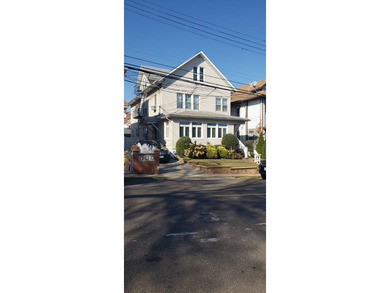 East River Home For Sale in East Elmhurst New York