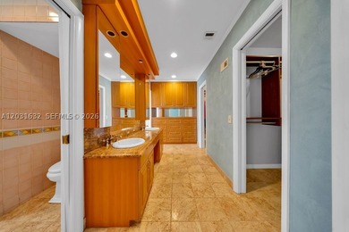 Discover Lake Front living in the prestigious Jacaranda Country - photo 18