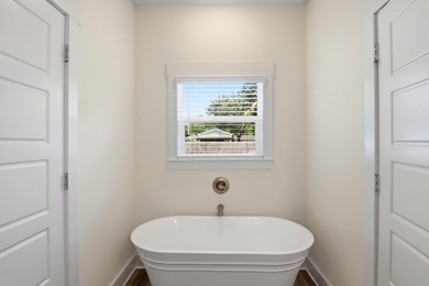 Approximately 2,200 square feet of inviting living space awaits - photo 28