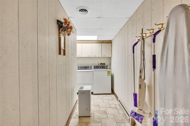 Welcome to your mountain retreat at 202 Tamarack Road! This - photo 34