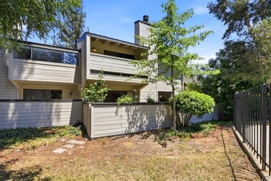 Welcome to PEACEFUL COUNTRY LIVING in this Stunning MOVE-IN - photo 43