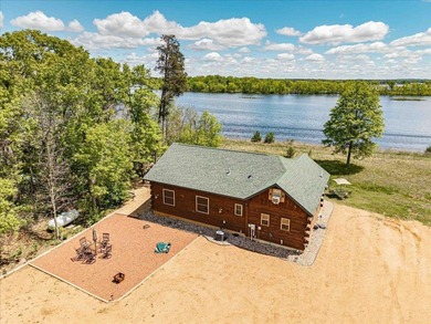 Castle Rock Lake Home For Sale in Necedah Wisconsin