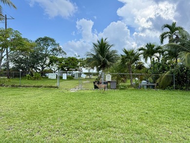 Waterfront DUPLEX ~ CBS Construction 4BD/2BA with 2BD|1BA on - photo 8