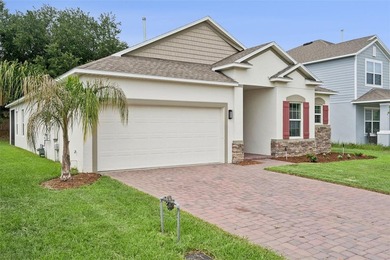 Welcome home to this beautifully maintained 2023-built residence - photo 3