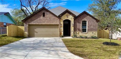 Mountain Creek Lake Home For Sale in Grand Prairie Texas