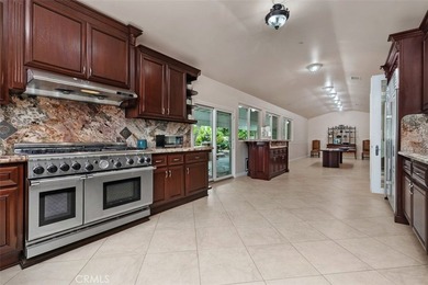 Extraordinary custom estate offering 5,316 sq. ft. of elegant - photo 23