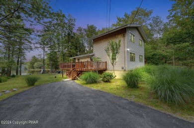 Stillwater Lake Home For Sale in Pocono Summit Pennsylvania