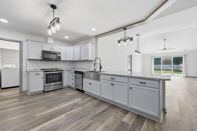 This home has been virtually staged. Welcome home to this - photo 7
