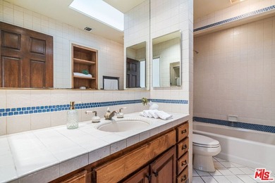 143 Marguerita Ave presents an exceptional opportunity on one of - photo 37