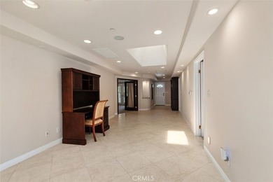 Extraordinary custom estate offering 5,316 sq. ft. of elegant - photo 41