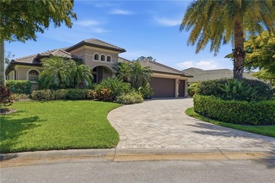 This lovely 4 bedroom, 3 full bath home custom designed and - photo 3