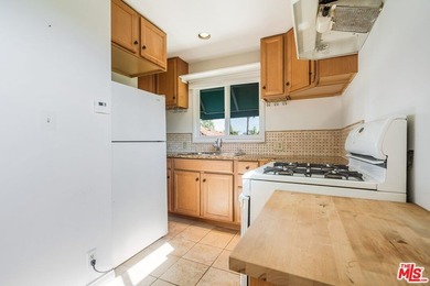 143 Marguerita Ave presents an exceptional opportunity on one of - photo 45