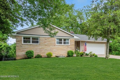 Welcome to this move-in ready waterfront retreat in the - photo 6