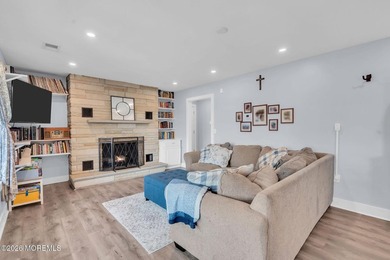 Welcome to this move-in ready waterfront retreat in the - photo 10