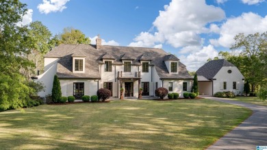 Lake Home For Sale in Tuscaloosa, Alabama