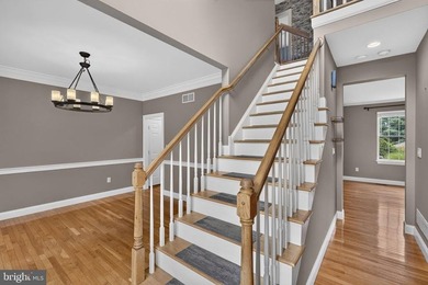 Beautifully maintained 4-Bedroom home on close to a half acre - photo 3