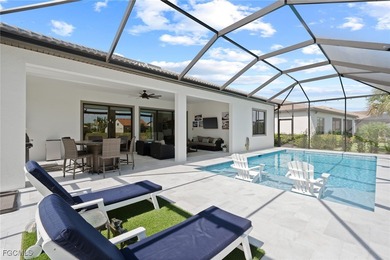 (private lake, pond, creek) Home For Sale in Fort Myers Florida