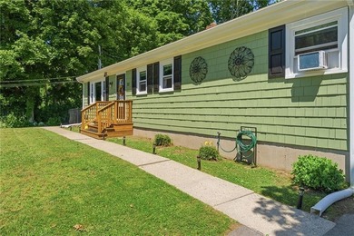 One level living at its best in this 3 bedroom 2 bath ranch - photo 6