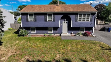 Welcome home to this beautifully maintained 3-bedroom raised - photo 2