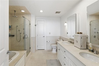 Set high above the shoreline in the prestigious Carnegie Tower - photo 13