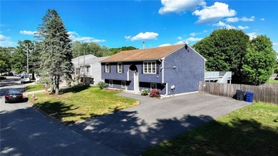 Welcome home to this beautifully maintained 3-bedroom raised - photo 4