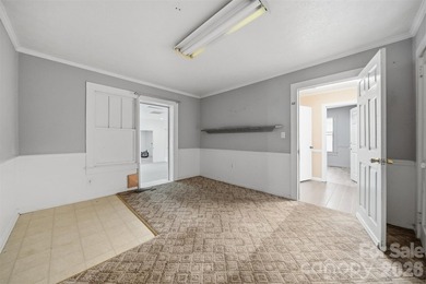 3497 Hickory Blvd in Hudson, North Carolina presents an - photo 27