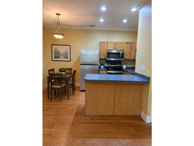 Don't miss this 2-bedroom, 2-bathroom GROUND FLOOR condo in West - photo 7
