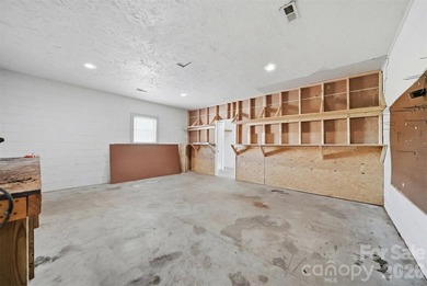 3497 Hickory Blvd in Hudson, North Carolina presents an - photo 34