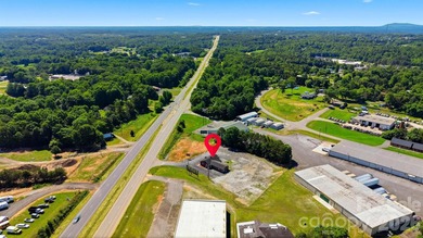 3497 Hickory Blvd in Hudson, North Carolina presents an - photo 46