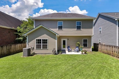 Welcome home to this beautifully maintained 4-bedroom, 2.5-bath - photo 5