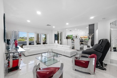 Jupiter waterfront paradise! This 3BR/3.5BA CBS home with office - photo 7