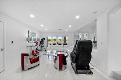 Jupiter waterfront paradise! This 3BR/3.5BA CBS home with office - photo 8