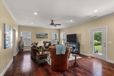 Welcome home to this beautifully maintained 4-bedroom, 2.5-bath - photo 10