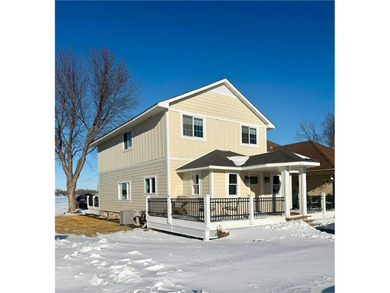 Forest Lake Home For Sale in Forest Lake Minnesota