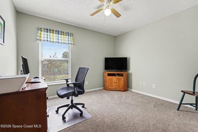 OWNER MOTIVATED! . This inviting property features an open floor - photo 17