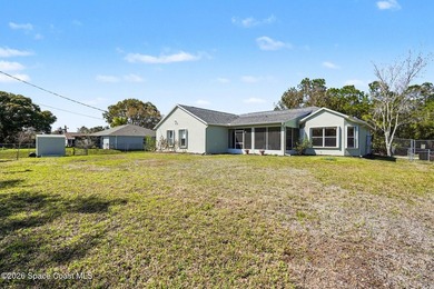 OWNER MOTIVATED! . This inviting property features an open floor - photo 27