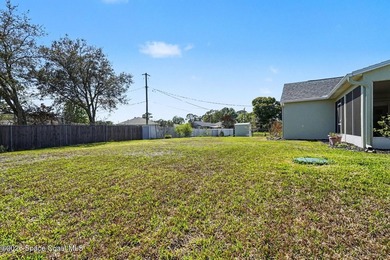 OWNER MOTIVATED! . This inviting property features an open floor - photo 29