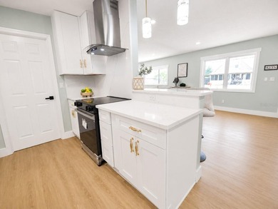 Virtually Staged. Partial virtual staging. Recently remodeled - photo 8