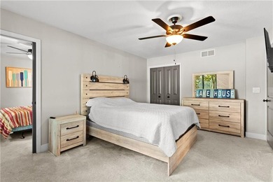 NEW PRICE!! Sunshine and Water....Lakefront living at its - photo 11