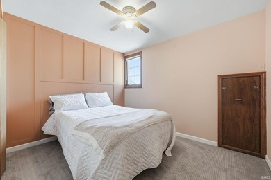 LAKEFRONT 4 bedrooms, 3 full baths with a wonderful view on - photo 22