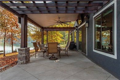 NEW PRICE!! Sunshine and Water....Lakefront living at its - photo 29