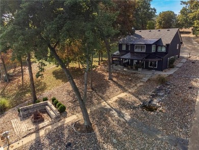 NEW PRICE!! Sunshine and Water....Lakefront living at its - photo 33