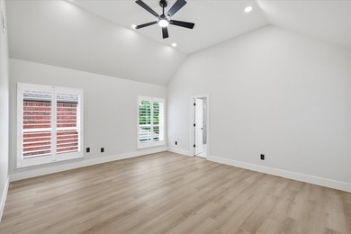 Zoned to highly acclaimed Coppell ISD, this 4 bed, 2.1 bath home - photo 17