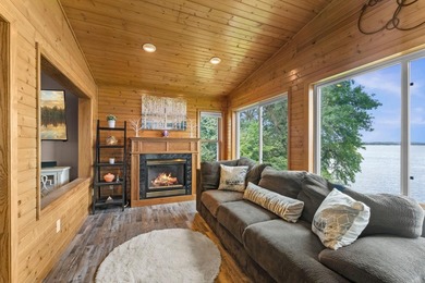Lake Washington living at its finest! Enjoy 100 feet of - photo 17