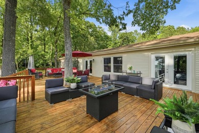 Experience luxury lakefront living on Lake Hamilton in Hot - photo 2