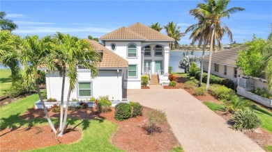 Lake Home For Sale in Fort Myers, Florida