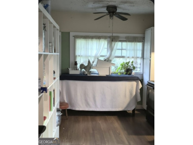 CHARMING FIXER-UPPER BUNGALOW in Grant Park/Peoples Town!