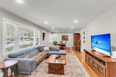 Enjoy a Wonderful Northbridge Terrace location with lots of - photo 9